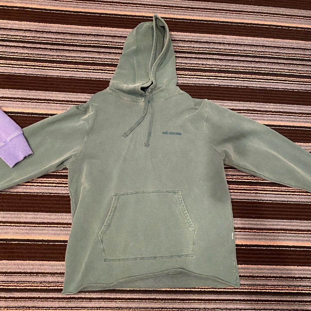 Green aime Leon dore hoddie